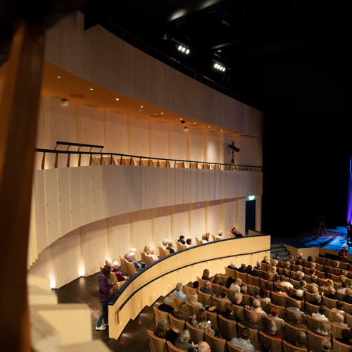 Spana in vårt scenkonstabonnemang för våren 2026