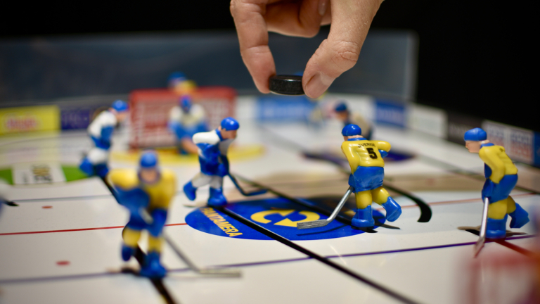 VÄRNAMOPUCKEN – BORDSHOCKEYTURNERING