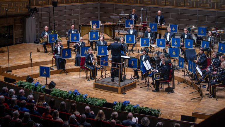 KONSERT MED MARINENS MUSIKKÅR – WIND BAND CLASSICS