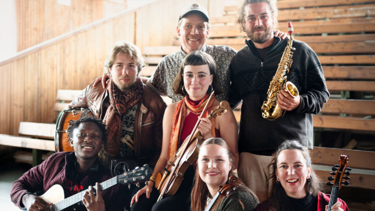 MUSIKCAFÉ: ETHNO ON THE ROAD